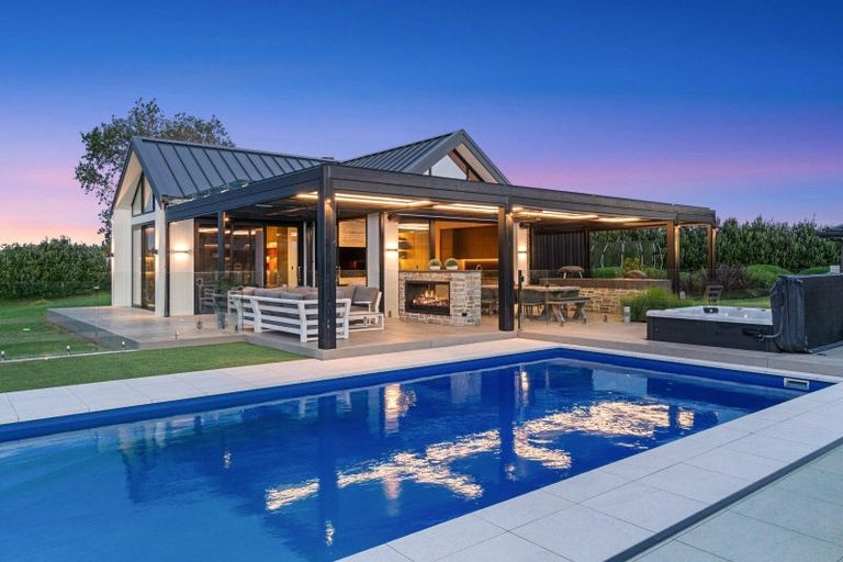 Photo of property in 468 Batty Road, Karaka, Papakura, 2580