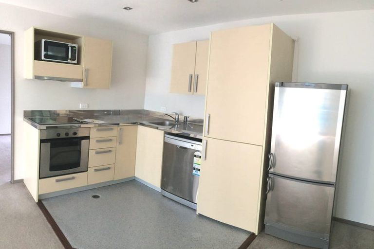 Photo of property in Dual Apartments, 303/142u Vivian Street, Te Aro, Wellington, 6011