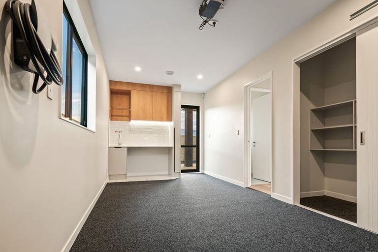 Photo of property in 14 Coopworth Street, Karaka, 2580