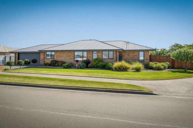 Photo of property in 21 Magnolia Boulevard, Kaiapoi, 7630