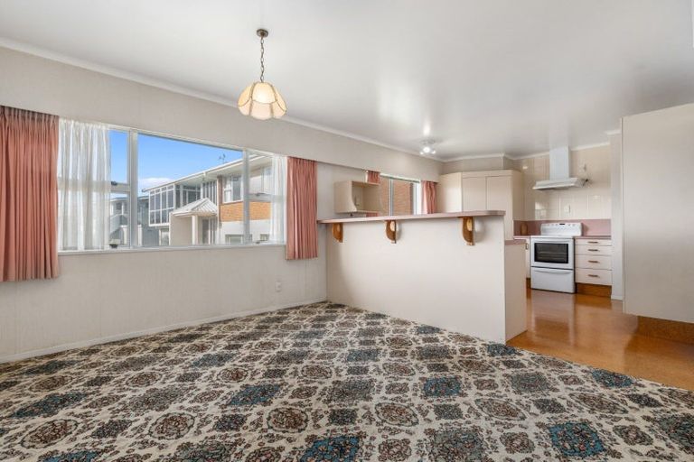 Photo of property in 4 Carol Place, Otumoetai, Tauranga, 3110