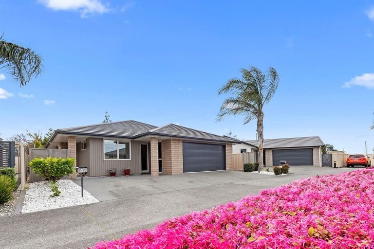 Photo of property in 16 Seashell Drive, Papamoa Beach, Papamoa, 3118