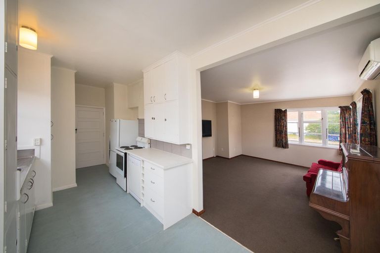 Photo of property in 2a Koromiko Avenue, Roslyn, Palmerston North, 4414