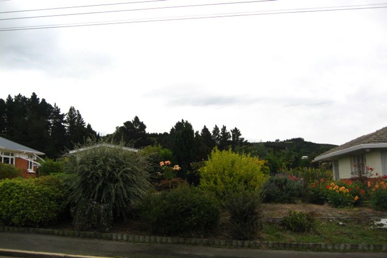Photo of property in 141 Martin Road, Fairfield, Dunedin, 9018