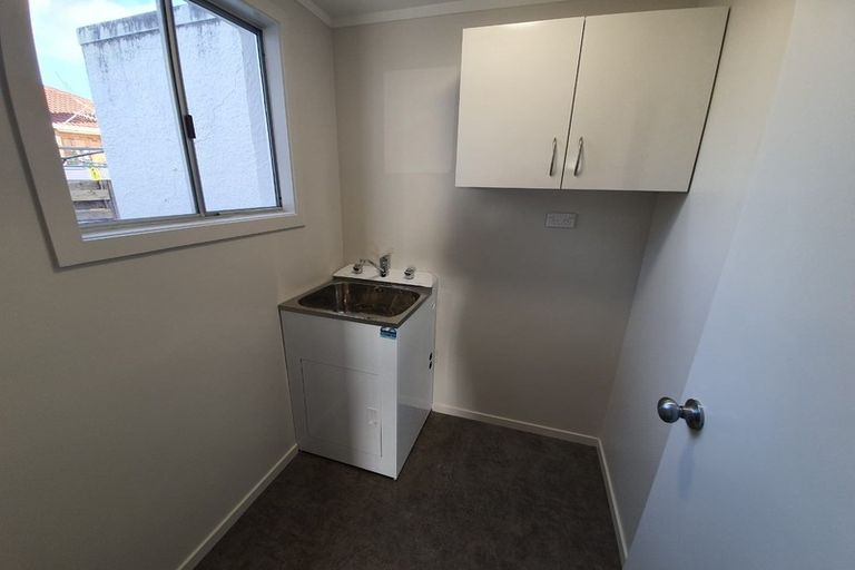 Photo of property in 2/19 Green Street, Papakura, 2110