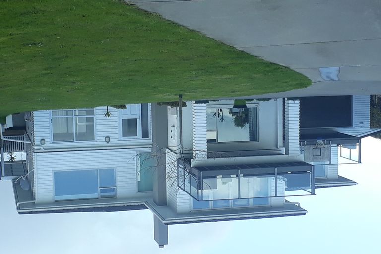 Photo of property in 21 Rosario Crescent, Red Beach, 0932