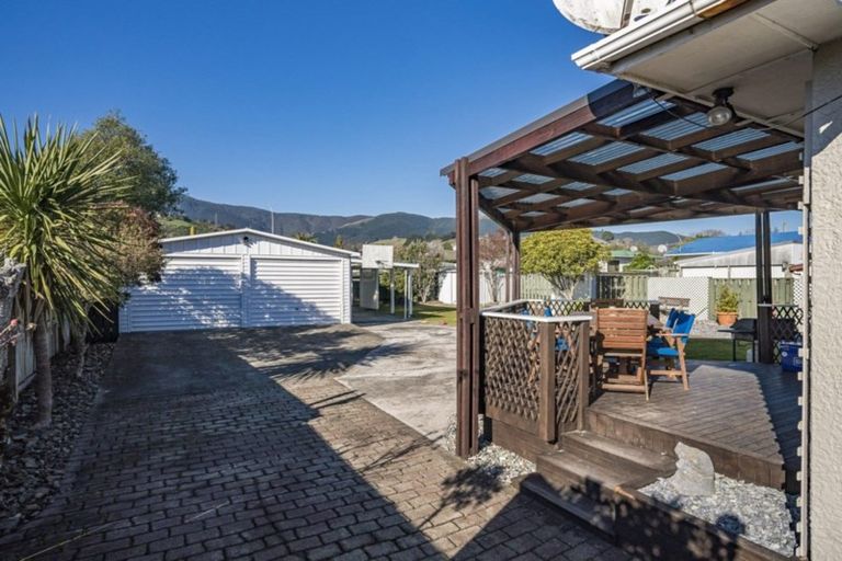 Photo of property in 37 Kaka Street, Stoke, Nelson, 7011