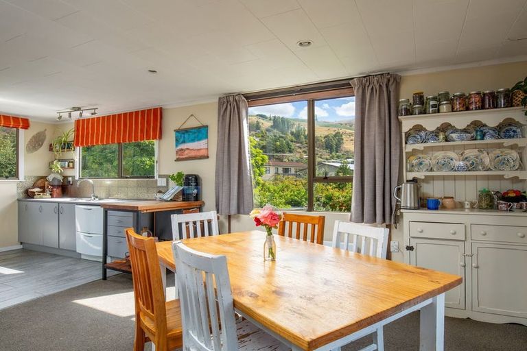 Photo of property in 32a Scotland Street, Roxburgh, 9500