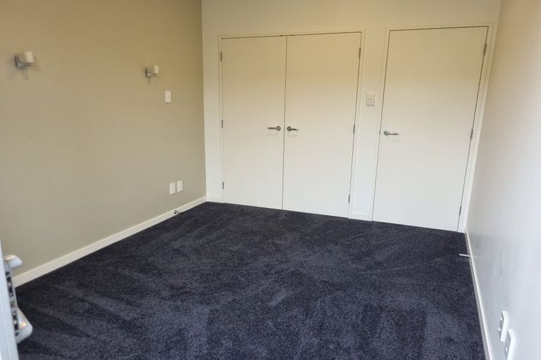 Photo of property in 45 Tiketike Way, Brooklyn, Wellington, 6021