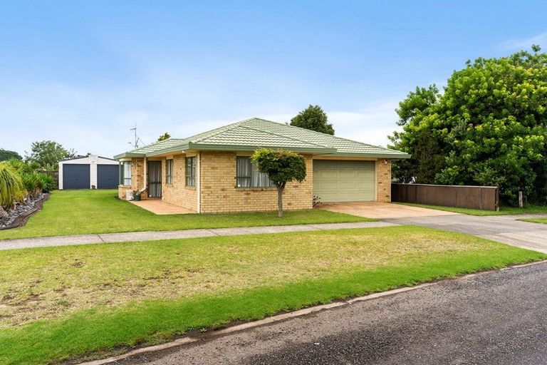 Photo of property in 210 Ajax Road, Whangamata, 3620