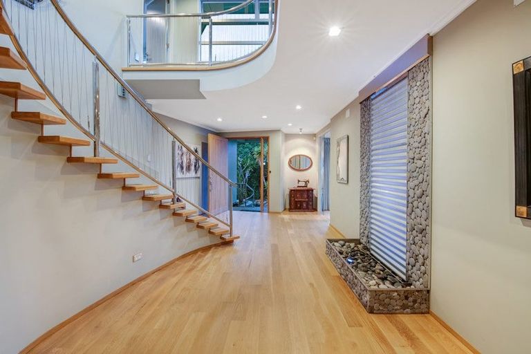 Photo of property in 859 Whangaparaoa Road, Manly, Whangaparaoa, 0930