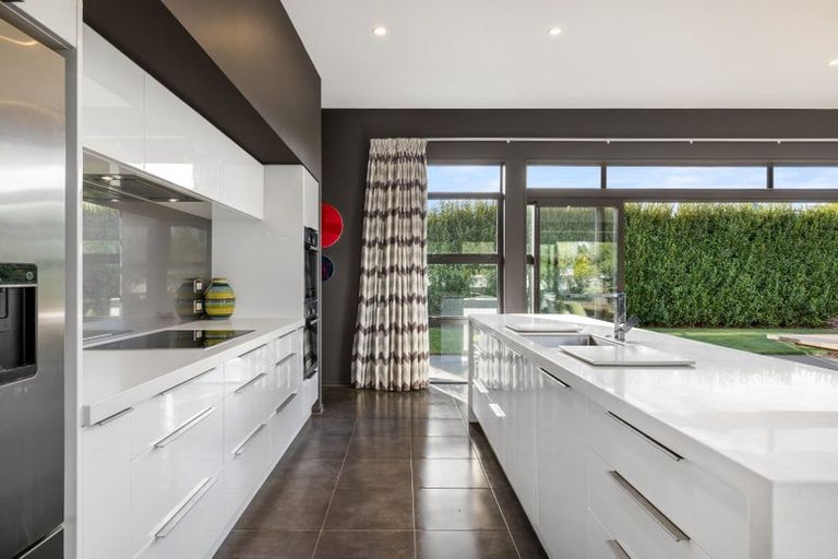 Photo of property in 2 Oakley Drive, Prebbleton, 7604