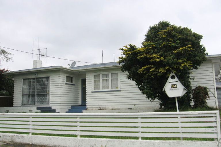Photo of property in 34 Ronberg Street, Highbury, Palmerston North, 4412
