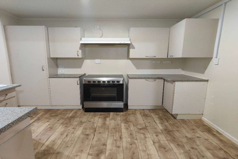 Photo of property in 24 The Boulevard, Sunnyhills, Auckland, 2010