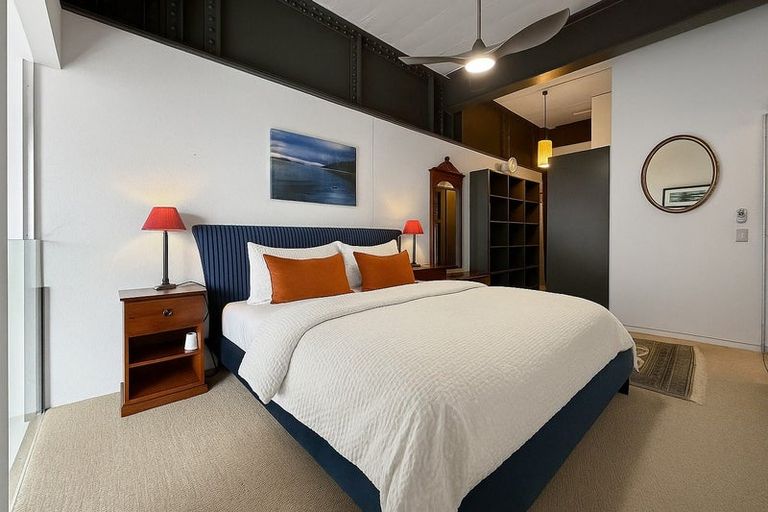 Photo of property in Waterloo Quay Apartments, 211/28 Waterloo Quay, Pipitea, Wellington, 6011