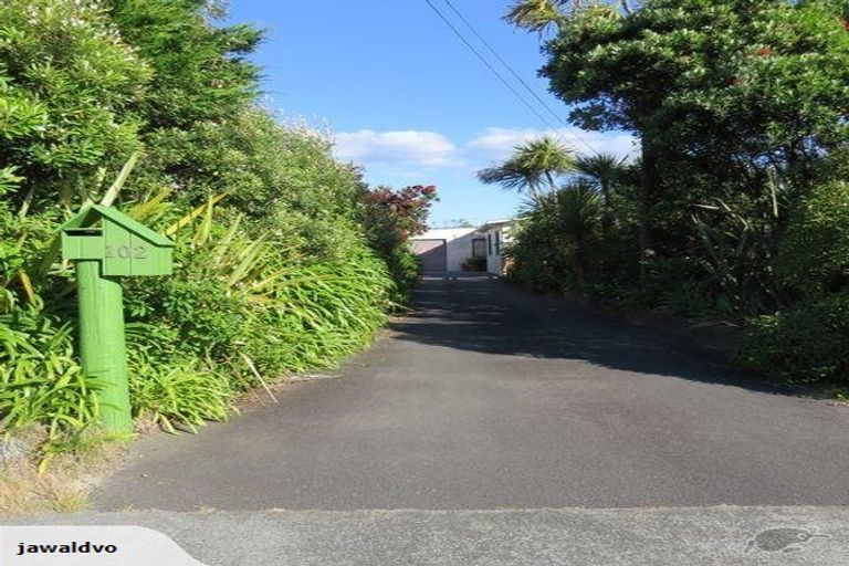 Photo of property in 102 Manly Street, Paraparaumu Beach, Paraparaumu, 5032