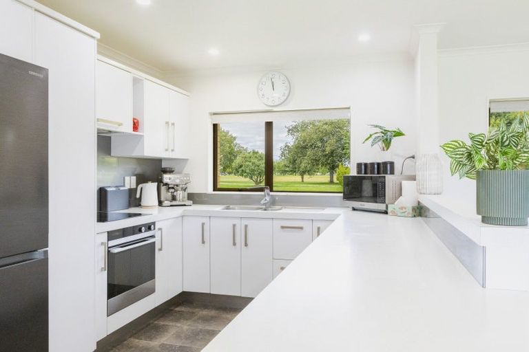 Photo of property in 96 Freyberg Avenue, Tamatea, Napier, 4112