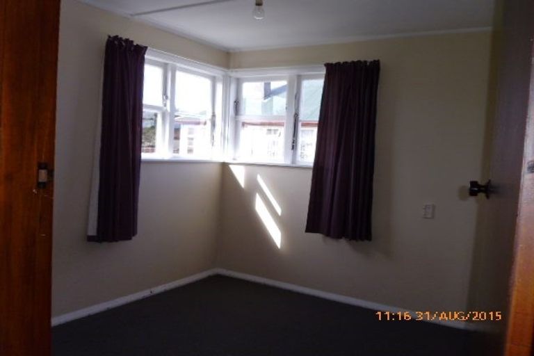 Photo of property in 48 Domett Street, Westport, 7825