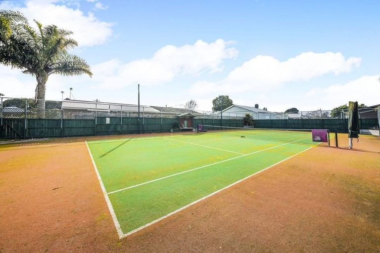 Photo of property in 36 Carruth Road, Papatoetoe, Auckland, 2025