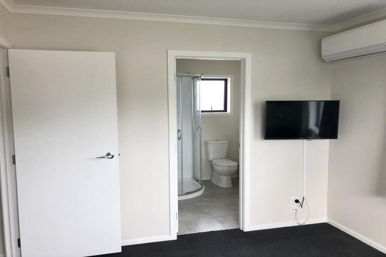 Photo of property in 12u4 Short Street, Claudelands, Hamilton, 3214