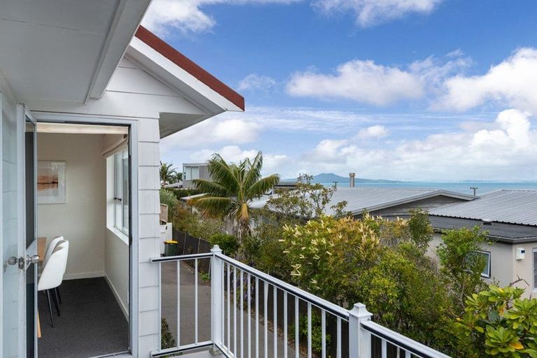 Photo of property in 13a Gulf View Road, Murrays Bay, Auckland, 0630
