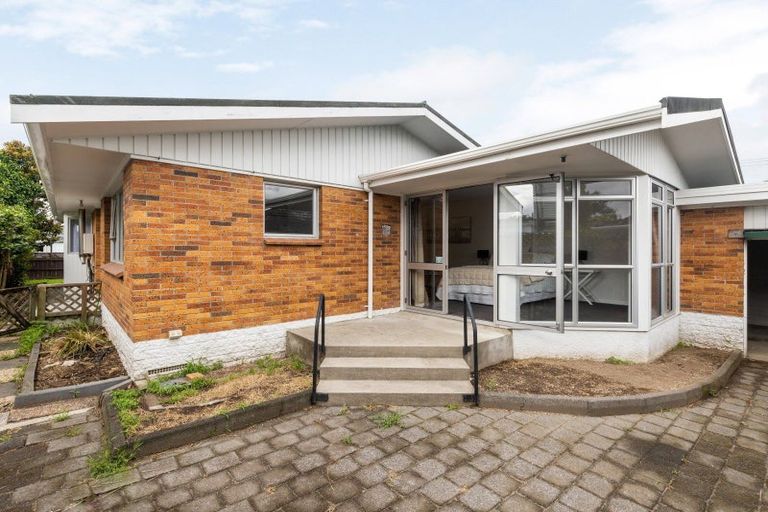 Photo of property in 1 Glading Place, St Andrews, Hamilton, 3200