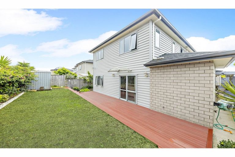 Photo of property in 4 Cahir Place, Flat Bush, Auckland, 2019
