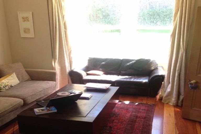 Photo of property in 67 Mitchell Street, Brooklyn, Wellington, 6021