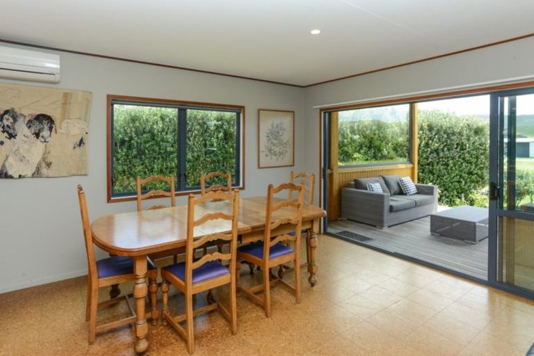 Photo of property in 43 Shoal Beach Road, Aramoana, Waipawa, 4271