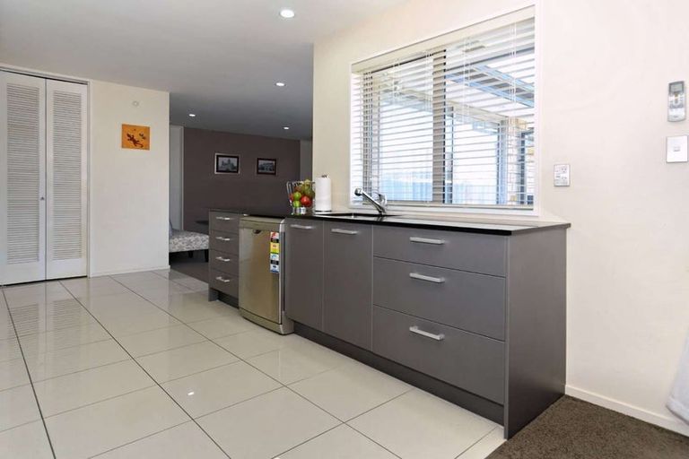 Photo of property in 65 Applefield Court, Northwood, Christchurch, 8051