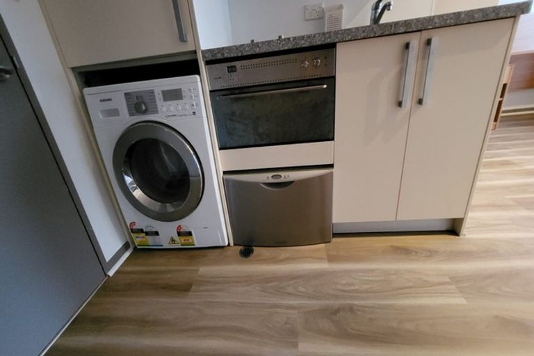 Photo of property in Dual Apartments, 108/142u Vivian Street, Te Aro, Wellington, 6011