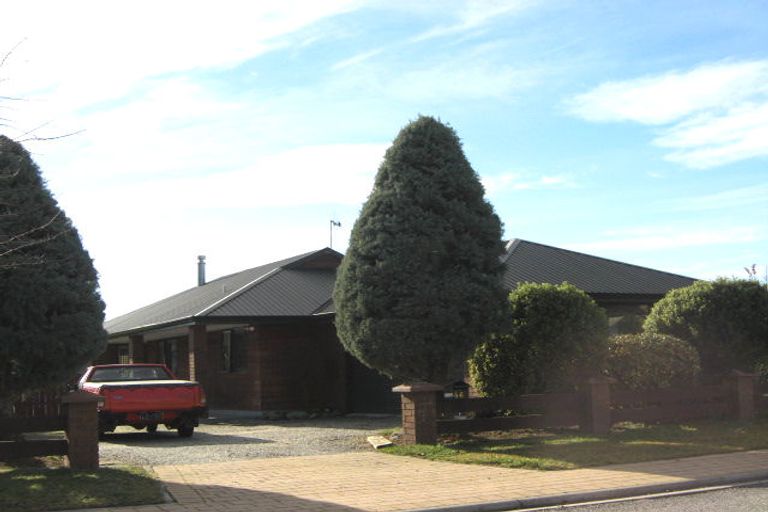 Photo of property in 46 Meadowstone Drive, Wanaka, 9305