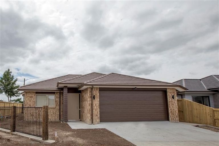 Photo of property in 1 Charlotte Crescent, Dinsdale, Hamilton, 3204