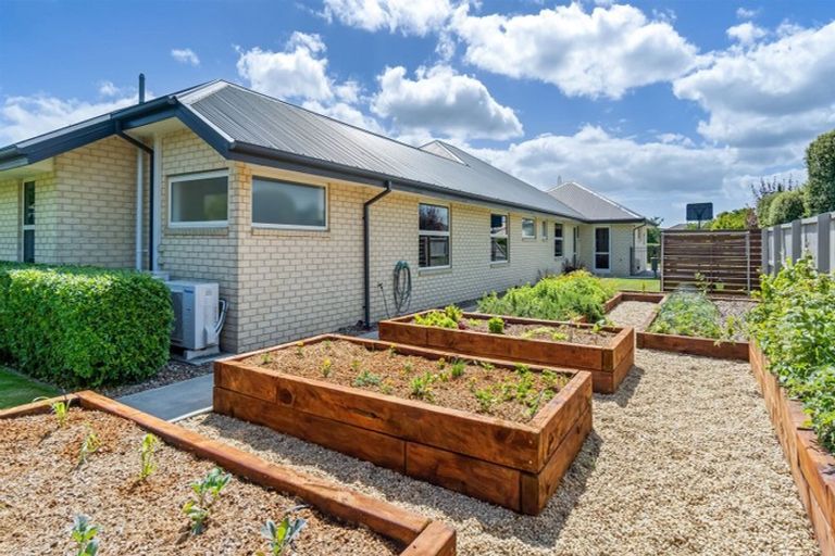 Photo of property in 7 Cameron Crescent, Rolleston, 7614