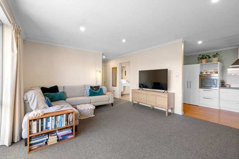 Photo of property in 1/3 Glenfield Crescent, Mairehau, Christchurch, 8052