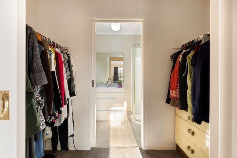 Photo of property in 12 Washington Parade, Milson, Palmerston North, 4414