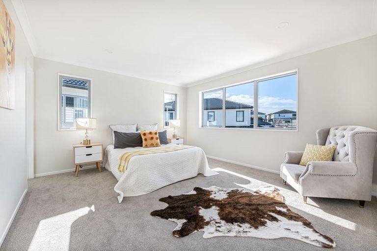 Photo of property in 60 Hikuawa Road, Flat Bush, Auckland, 2019