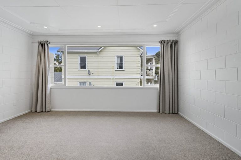 Photo of property in 1/128 London Street, Dunedin Central, Dunedin, 9016