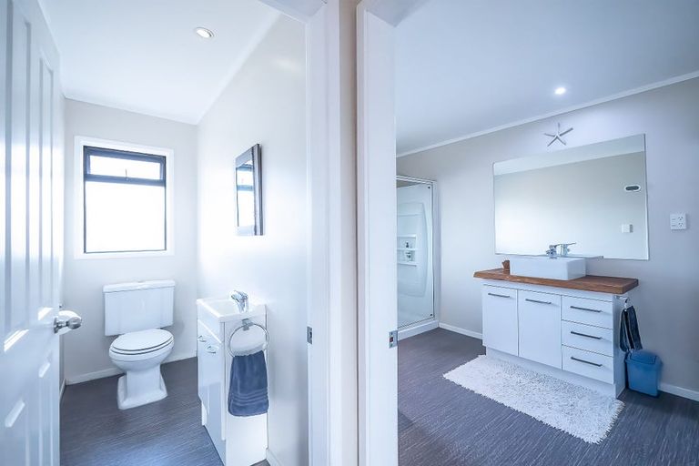 Photo of property in 10 Montrose Road, Kerikeri, 0293