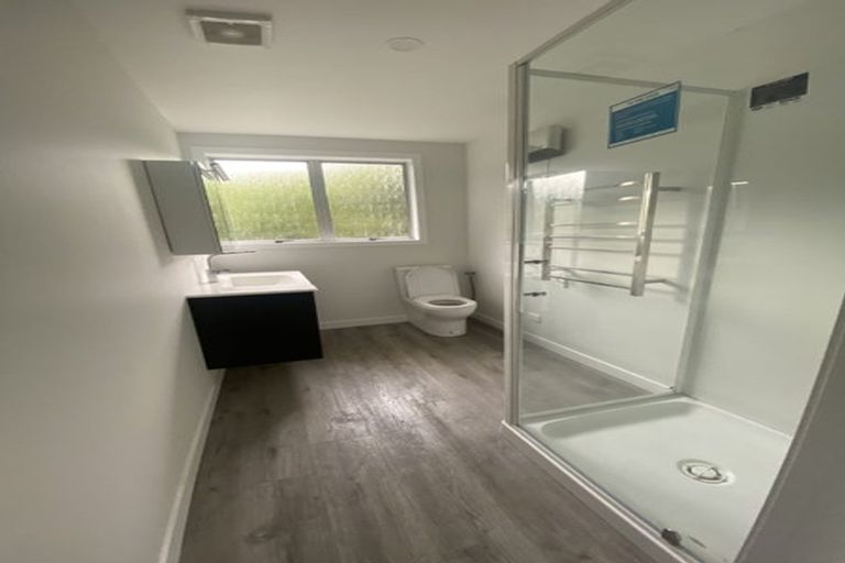 Photo of property in 19 Zande Terrace, Tawa, Wellington, 5028