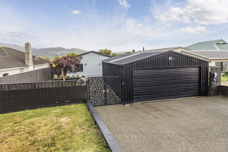 Photo of property in 10 Tarawera Road, Johnsonville, Wellington, 6037