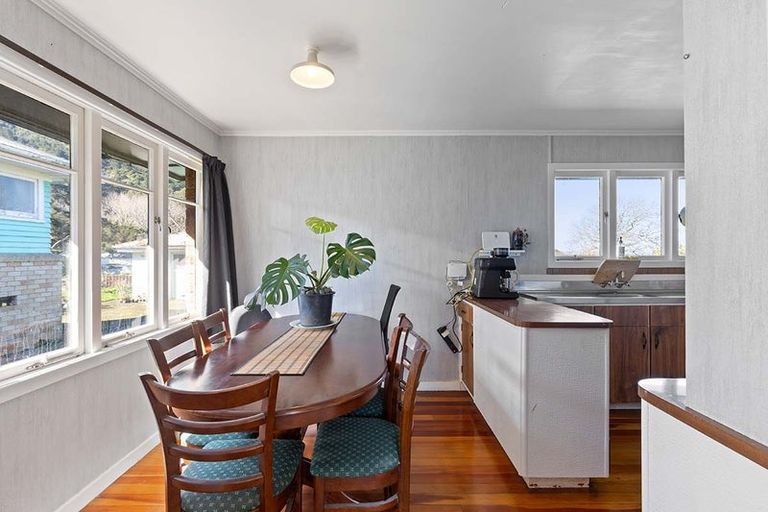 Photo of property in 13 Hamilton Street, Te Aroha, 3320