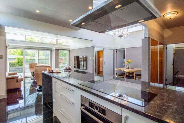 Photo of property in 8c Brassey Road, Saint Johns Hill, Whanganui, 4500