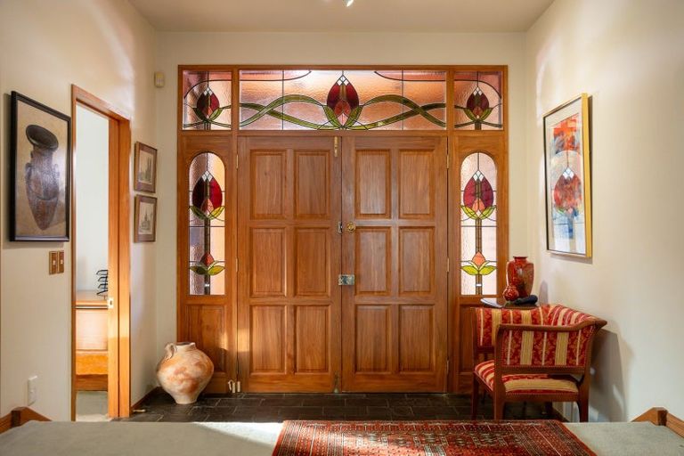 Photo of property in 29 Treasure Grove, Hataitai, Wellington, 6021