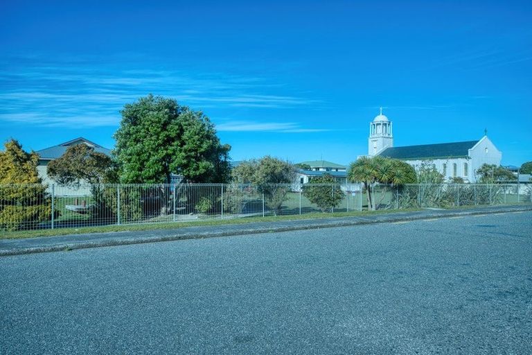 Photo of property in 154-156 Revell Street, Hokitika, 7810