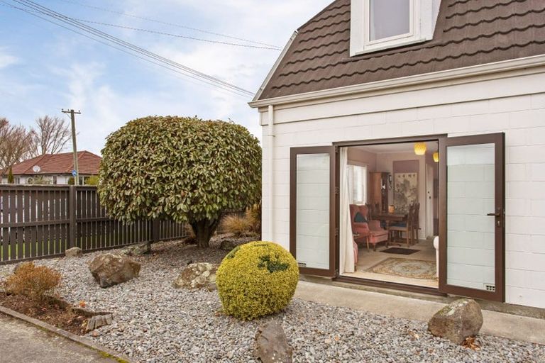 Photo of property in 45a Mays Road, St Albans, Christchurch, 8052