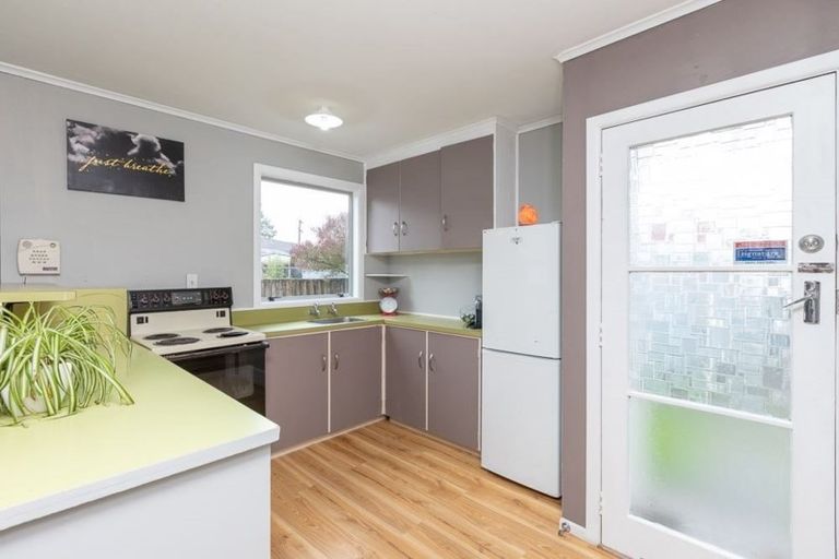 Photo of property in 18 Purcell Place, Melville, Hamilton, 3206