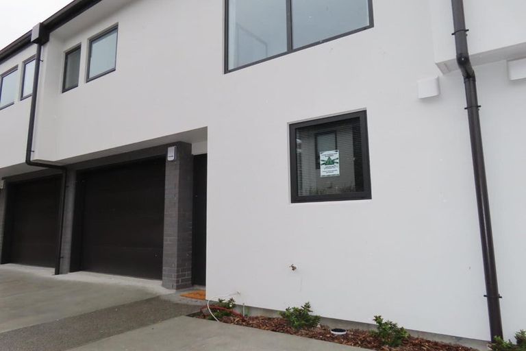 Photo of property in 3/677 Worcester Street, Linwood, Christchurch, 8062