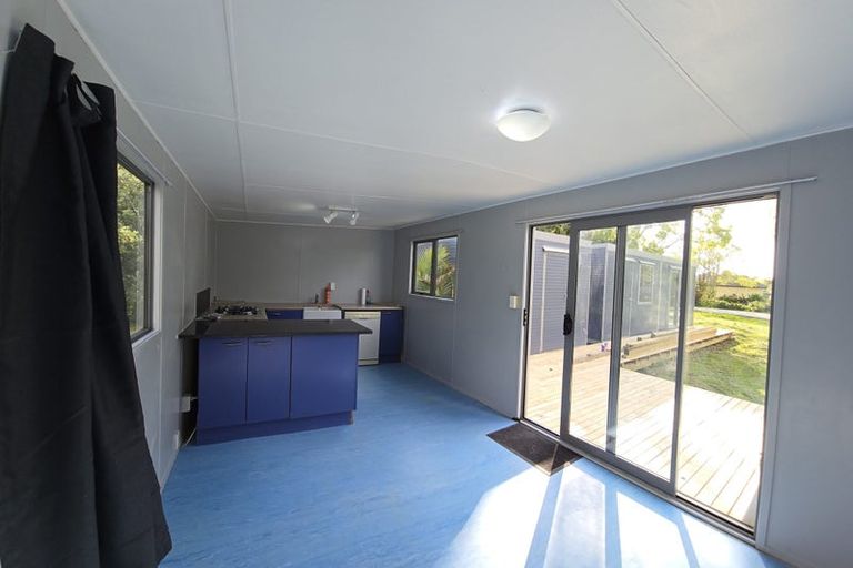 Photo of property in 78 Awaroa Road, Helensville, 0800
