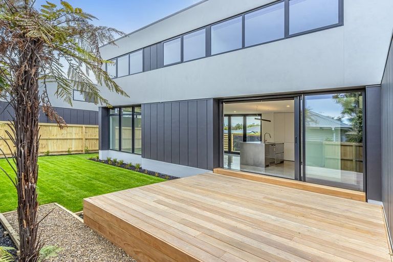 Photo of property in 1/899 Ferry Road, Woolston, Christchurch, 8023